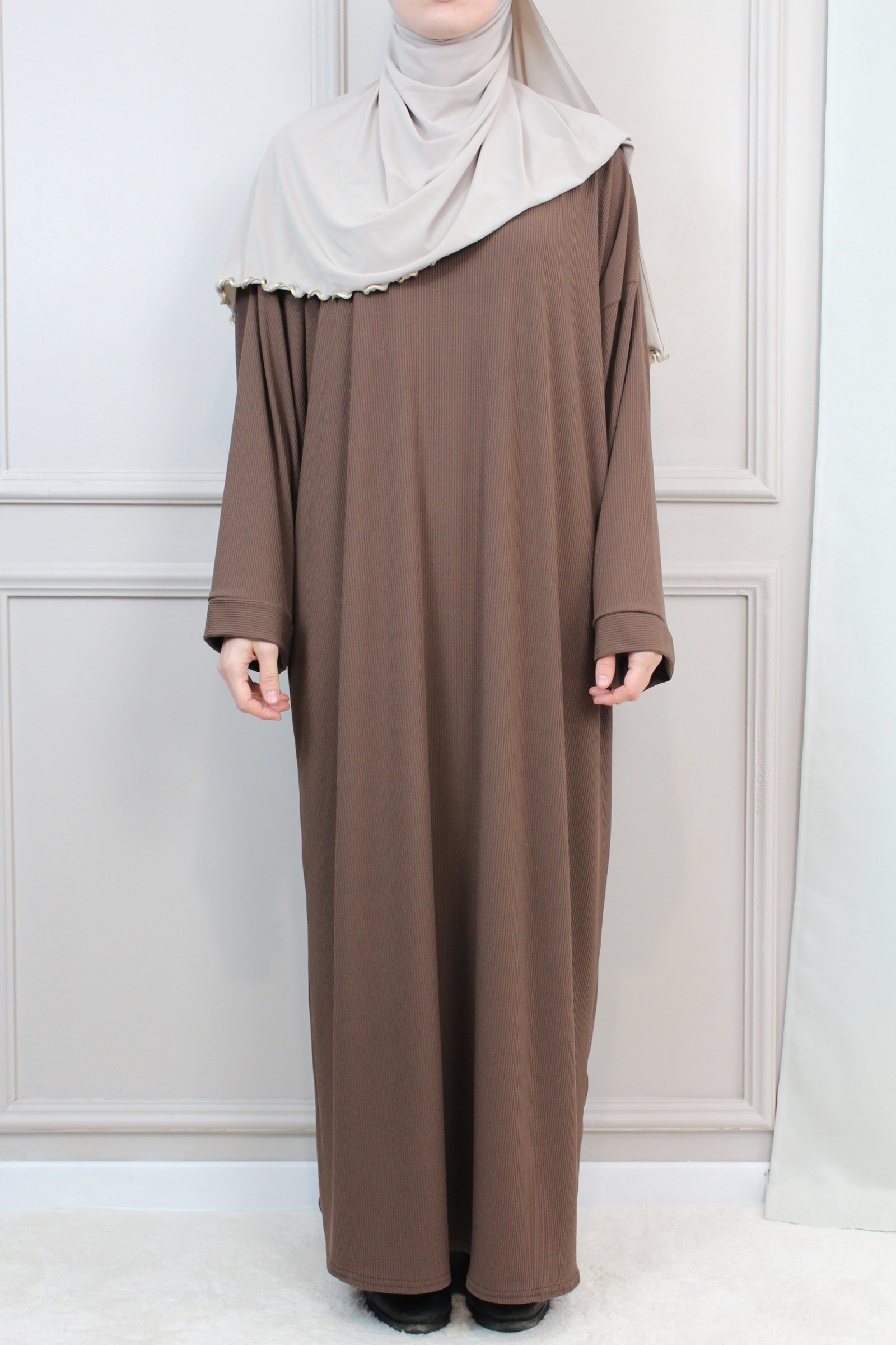 Abaya Amanah gerippt