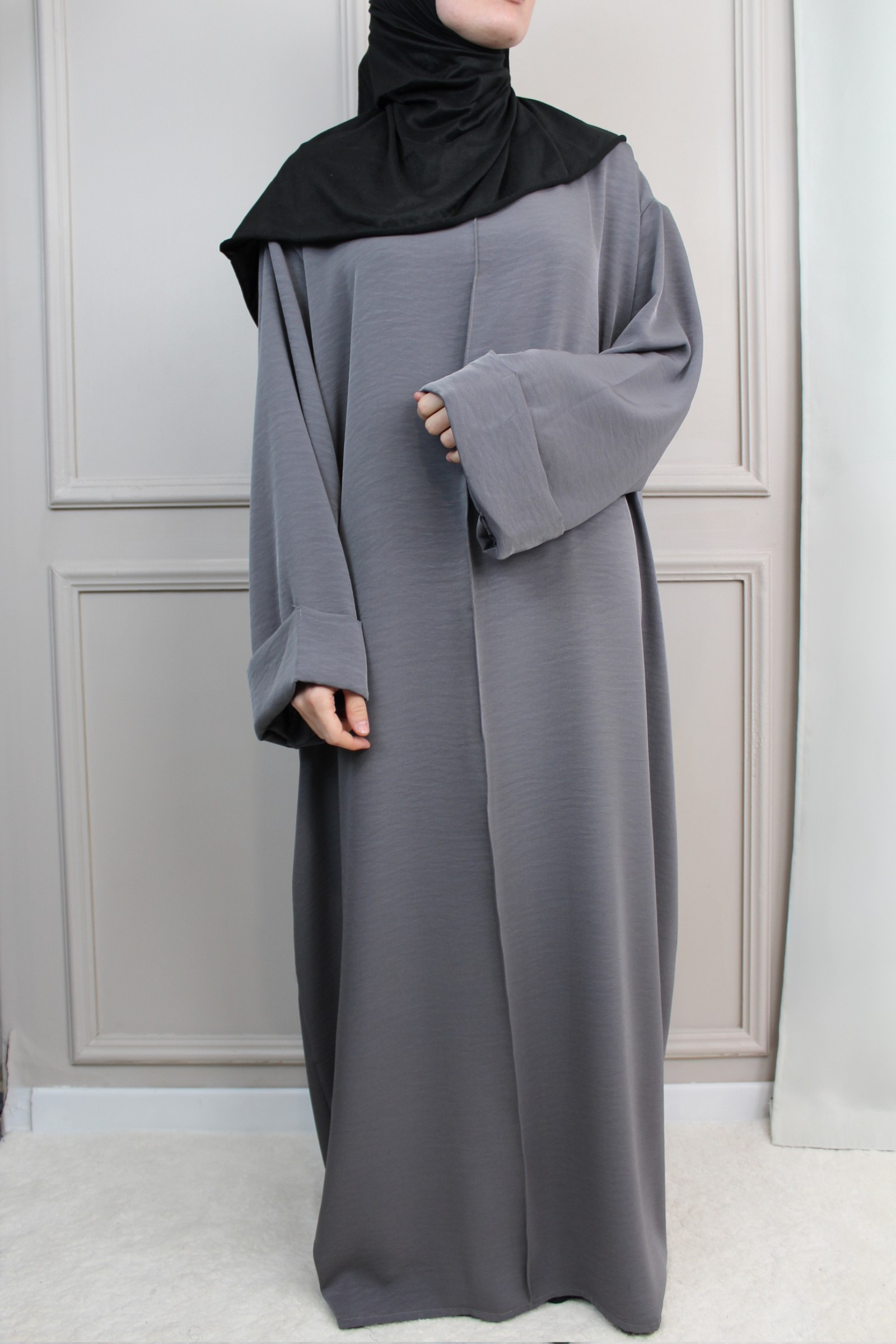 Abaya Mina