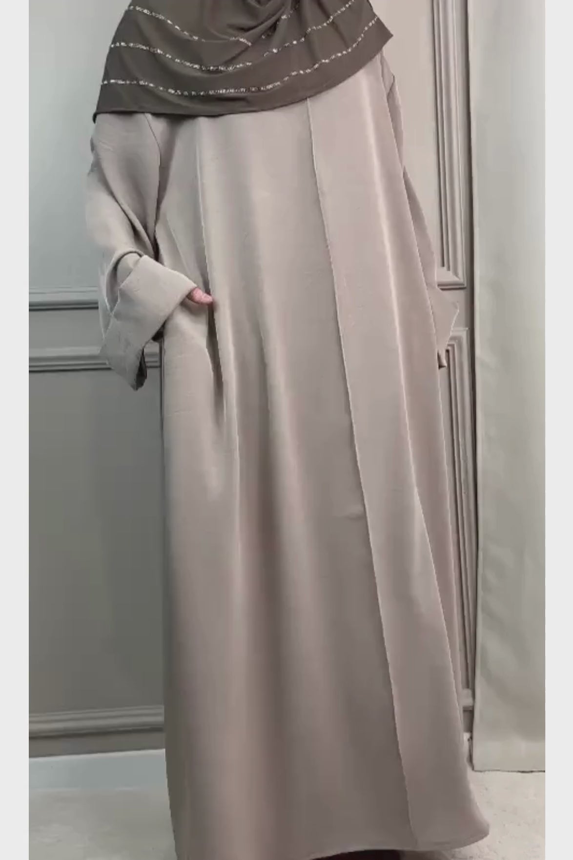 Abaya Mina